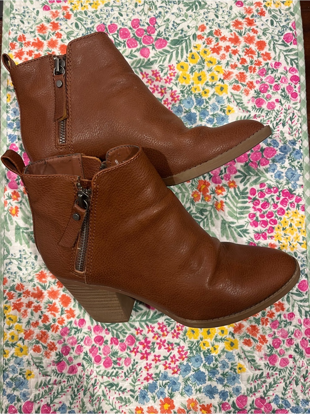 Universal Thread Brown Leather Ankle Booties with Side Zippers